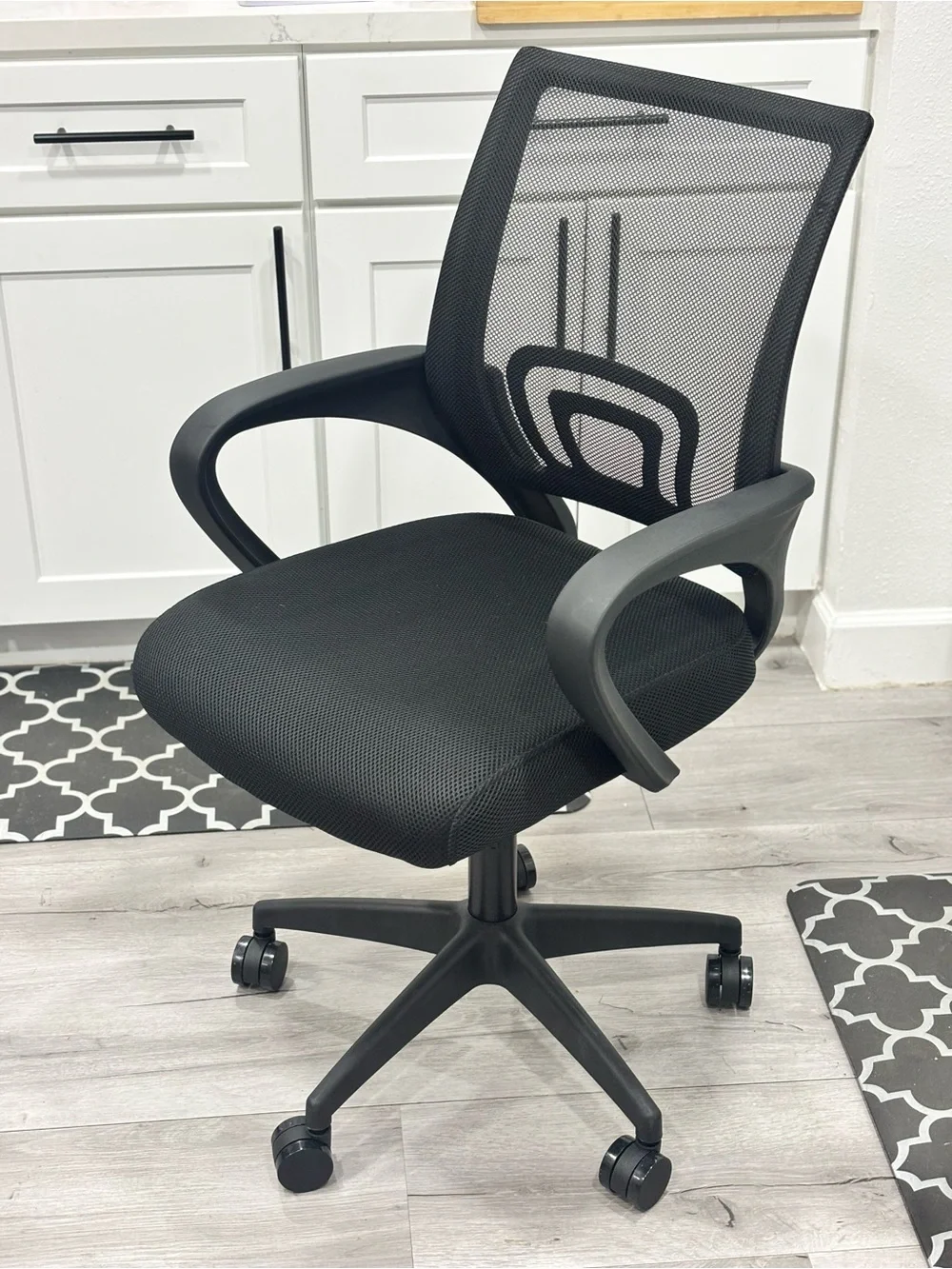 Black Mesh Task Chair - Comfortable Home Office Seating ❗️🌟😍